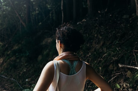 重生继承家族所有女人(重生继承家族所有女人，我是否能遵循自己的心？)